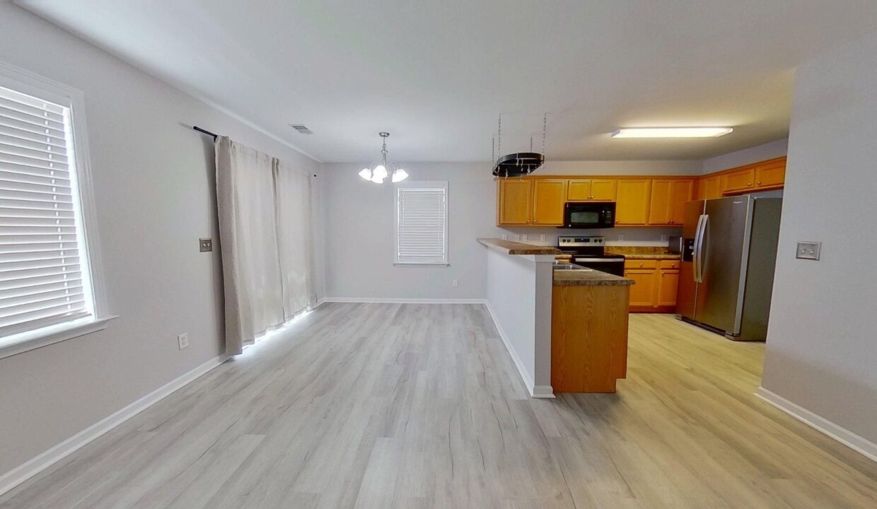 1347-Parkland-Way-2