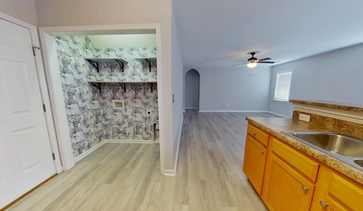 1347-Parkland-Way-4