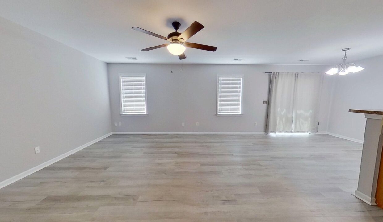 1347-Parkland-Way-7
