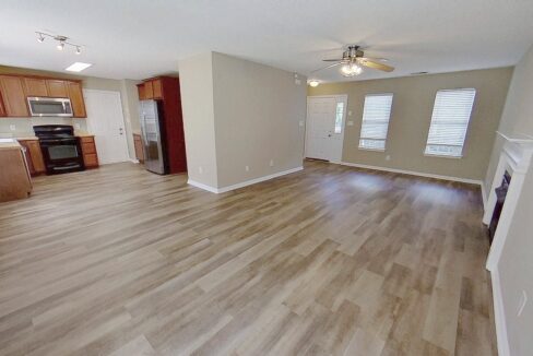 13531-Willow-Falls-Rd-Charlotte-NC-28215-21