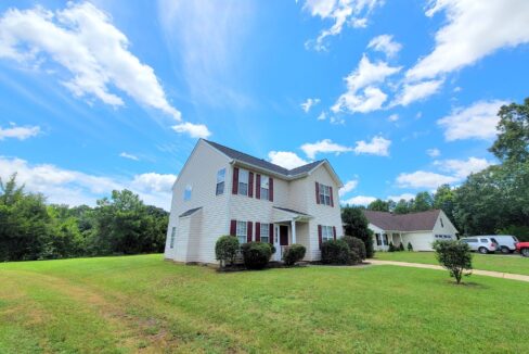 13531-Willow-Falls-Rd-Charlotte-NC-28215-22