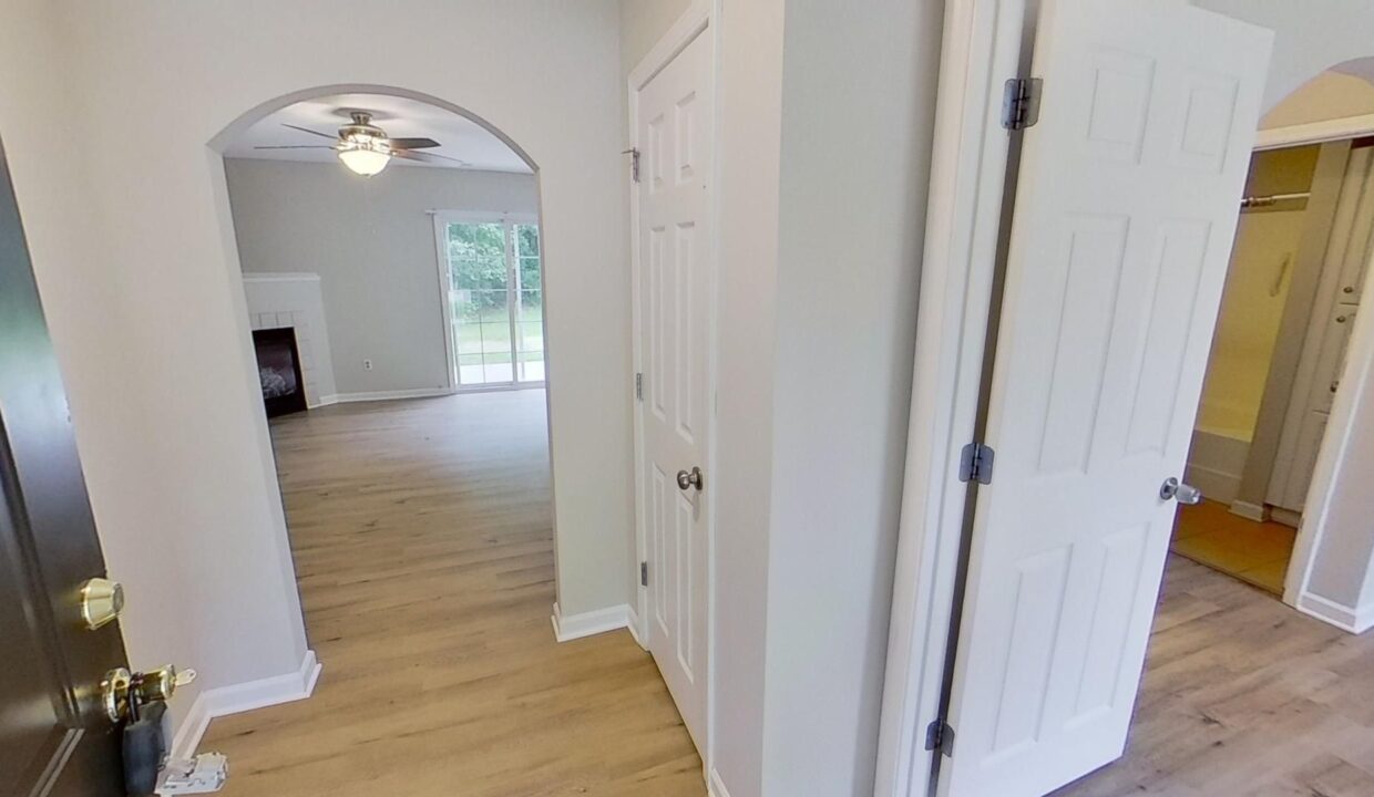 1517-Everett-Springs-Dr-Navassa-NC-28451-18