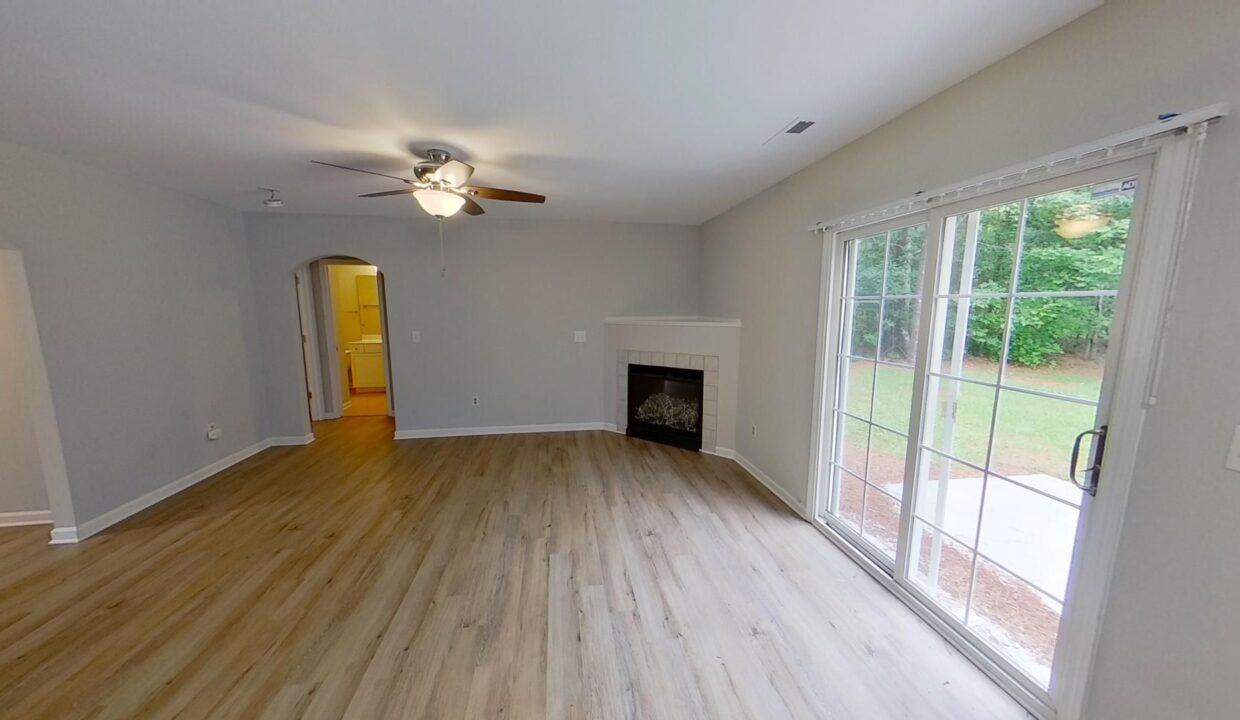 1517-Everett-Springs-Dr-Navassa-NC-28451-6