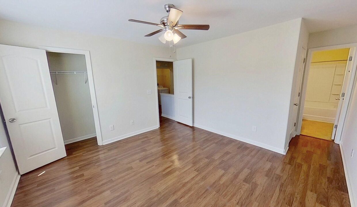 1637-Brownairs-Ln-Raleigh-NC-27610-22