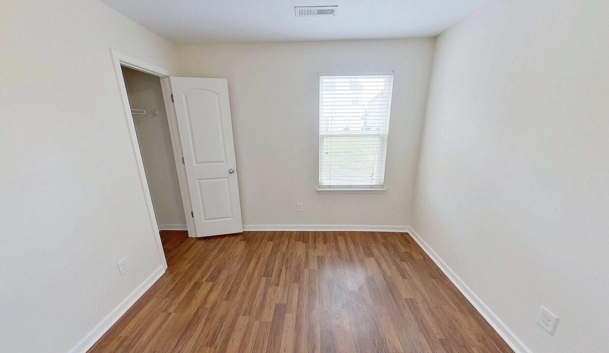 1637-Brownairs-Ln-Raleigh-NC-27610-26