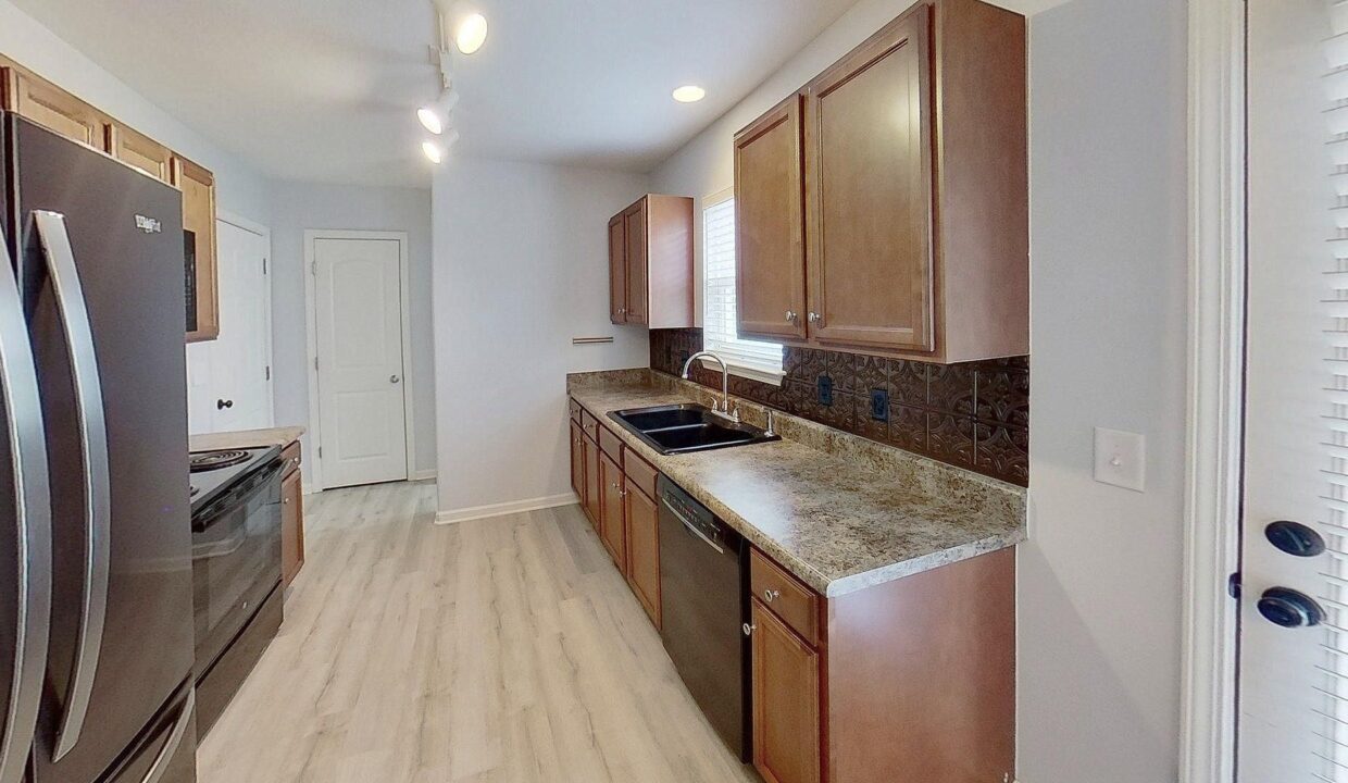 1637-Brownairs-Ln-Raleigh-NC-27610-29