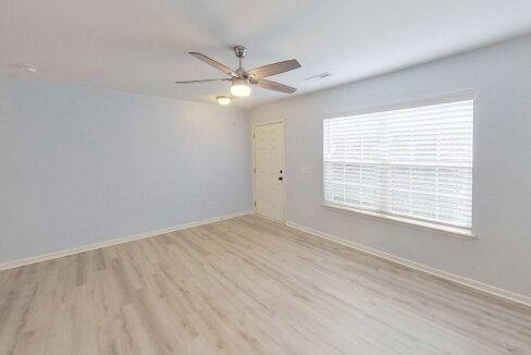 1637-Brownairs-Ln-Raleigh-NC-27610-31