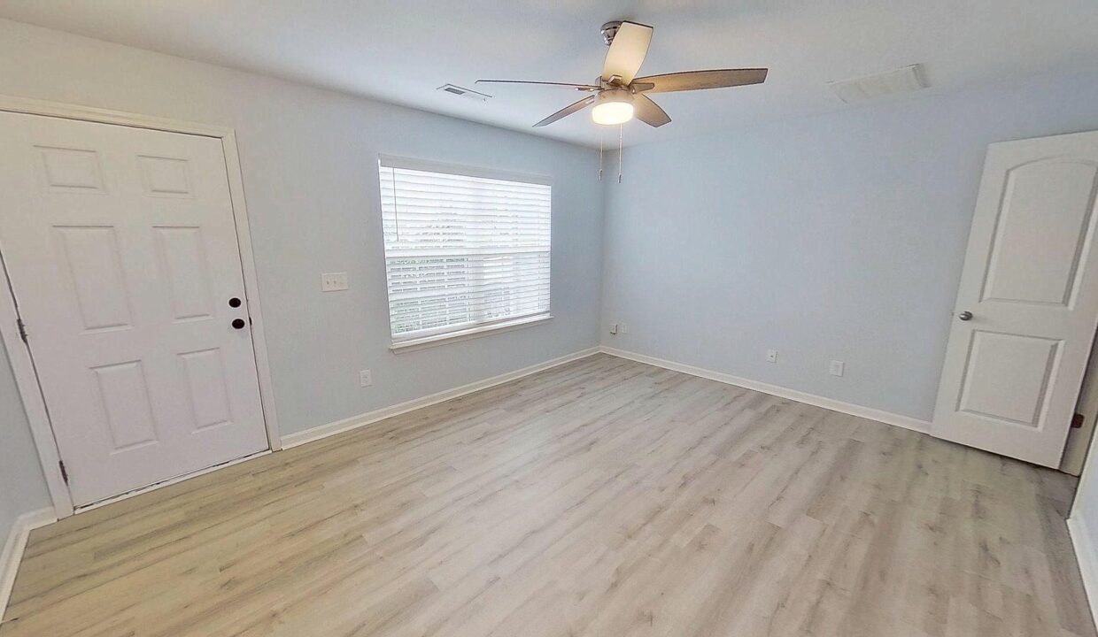 1637-Brownairs-Ln-Raleigh-NC-27610-4
