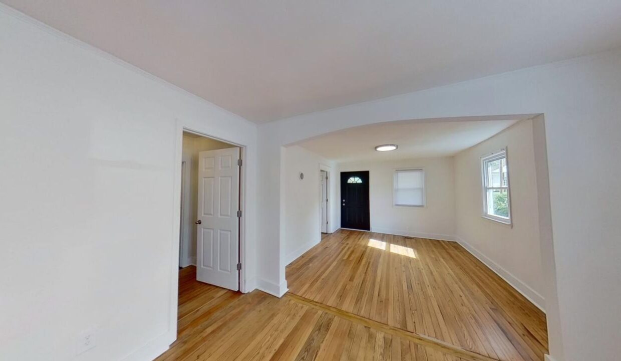 1710-Oakwood-Ave-Raleigh-NC-27610-11