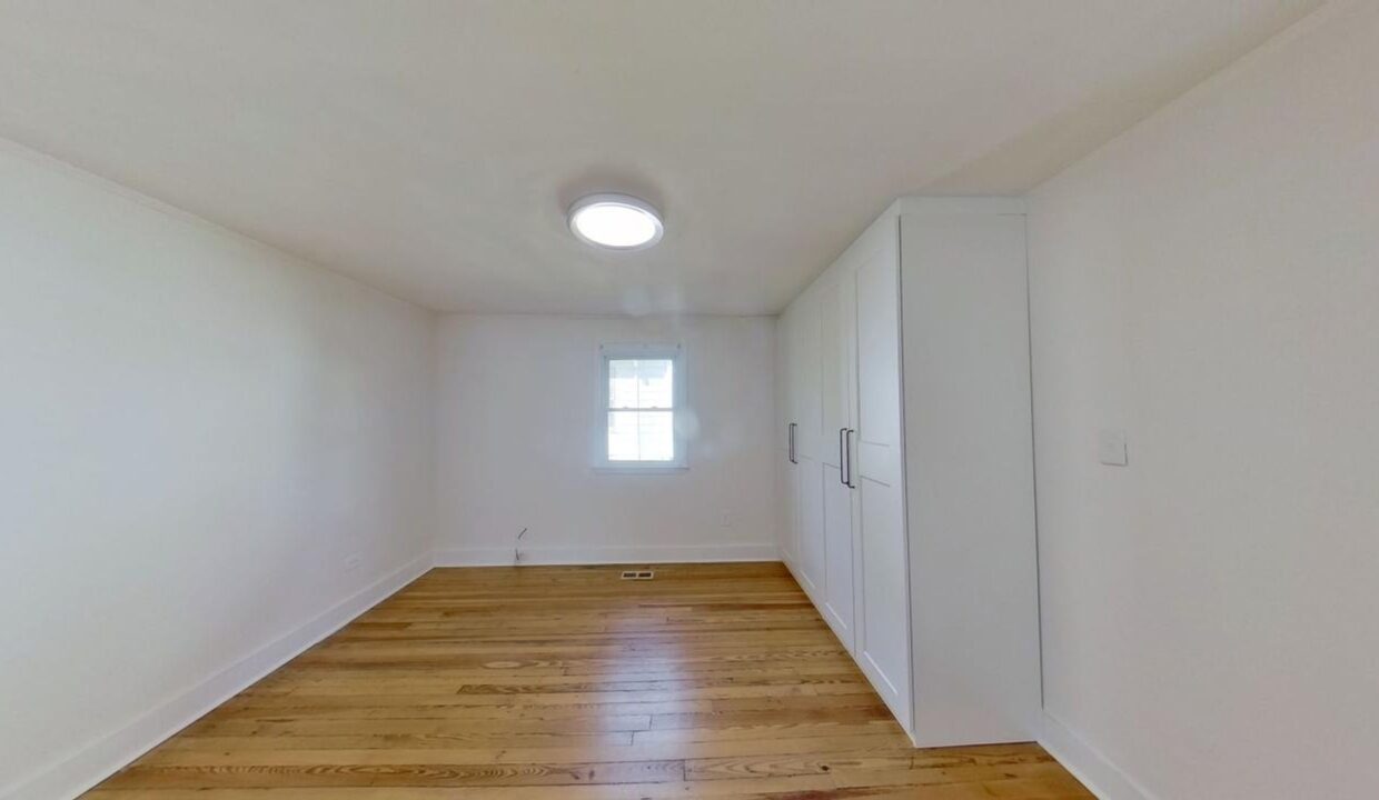 1710-Oakwood-Ave-Raleigh-NC-27610-12