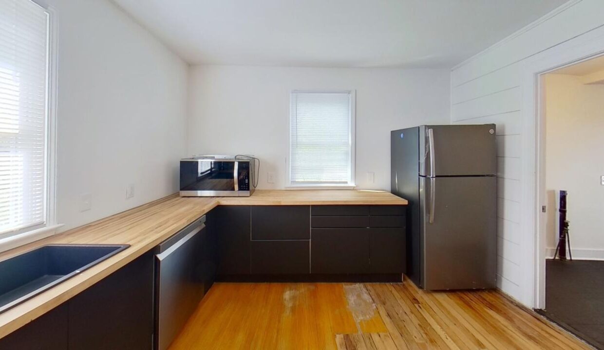 1710-Oakwood-Ave-Raleigh-NC-27610-14