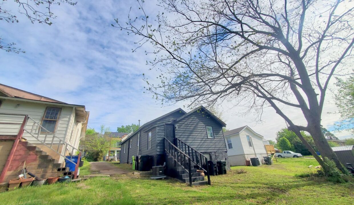 1710-Oakwood-Ave-Raleigh-NC-27610-18