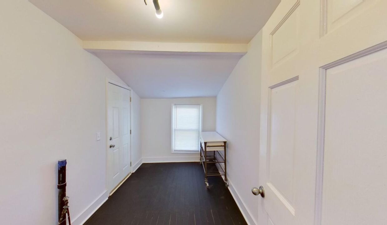 1710-Oakwood-Ave-Raleigh-NC-27610-19
