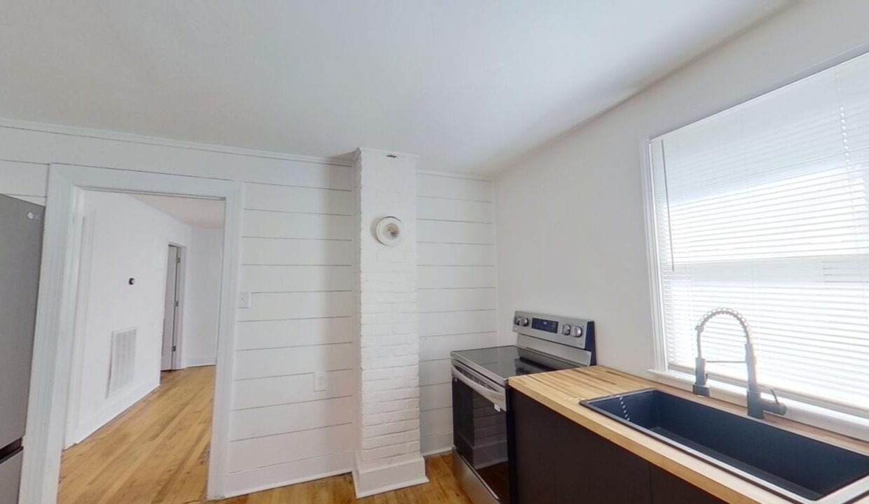 1710-Oakwood-Ave-Raleigh-NC-27610-20