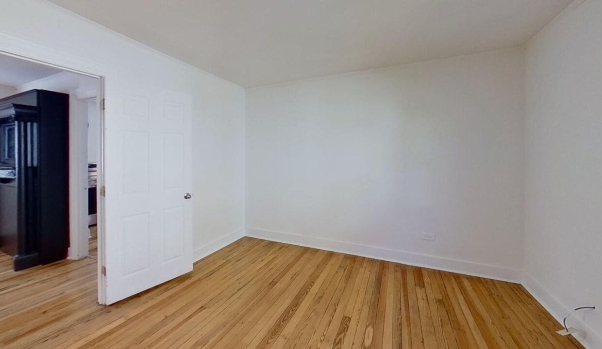 1710-Oakwood-Ave-Raleigh-NC-27610-28