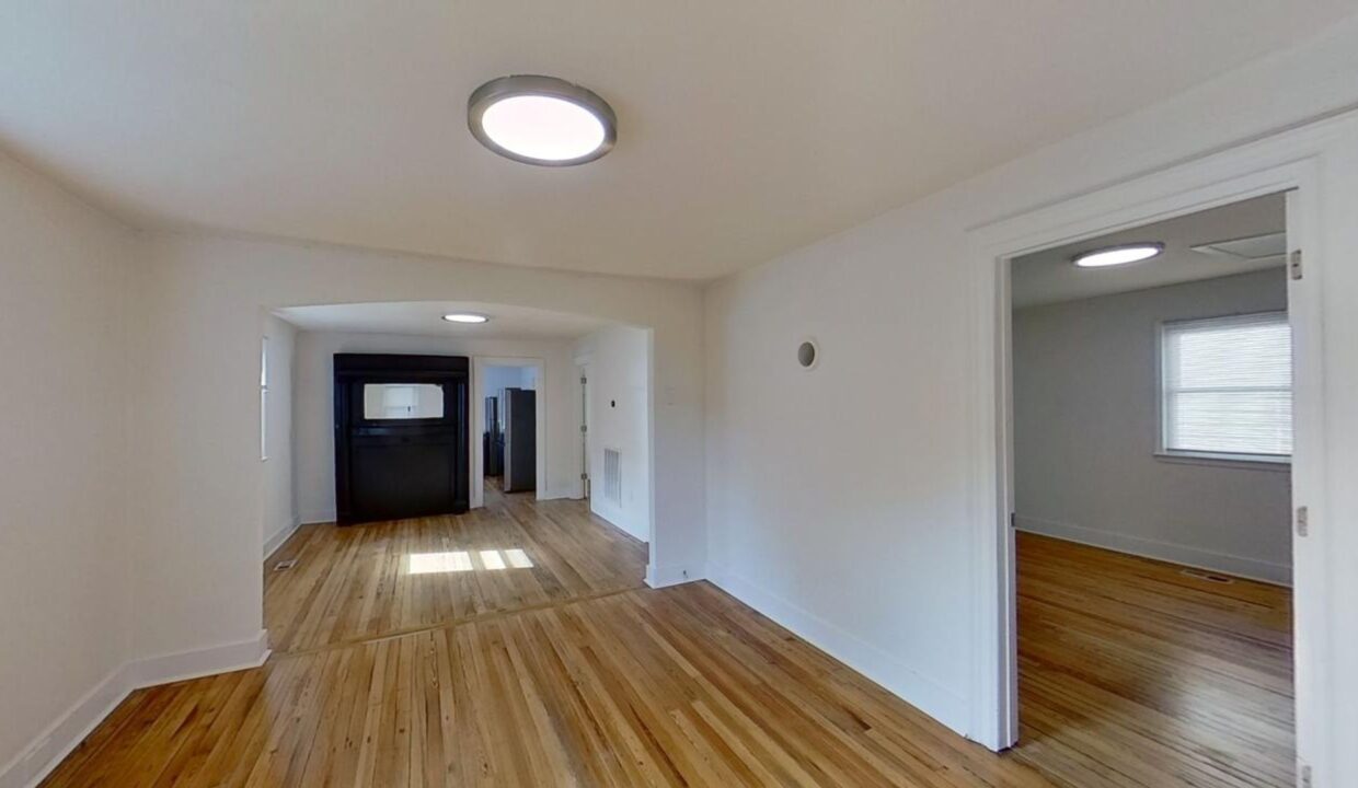 1710-Oakwood-Ave-Raleigh-NC-27610-29
