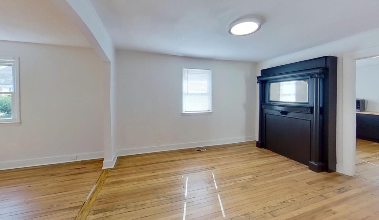 1710-Oakwood-Ave-Raleigh-NC-27610-33