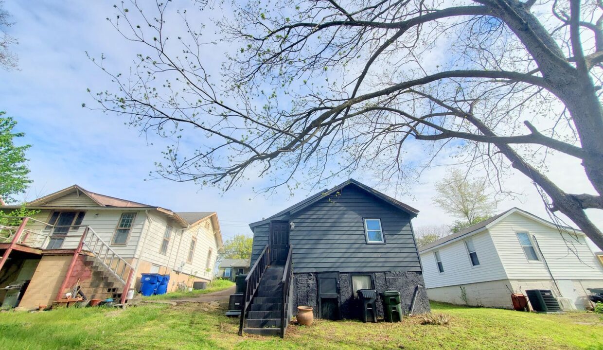 1710-Oakwood-Ave-Raleigh-NC-27610-9