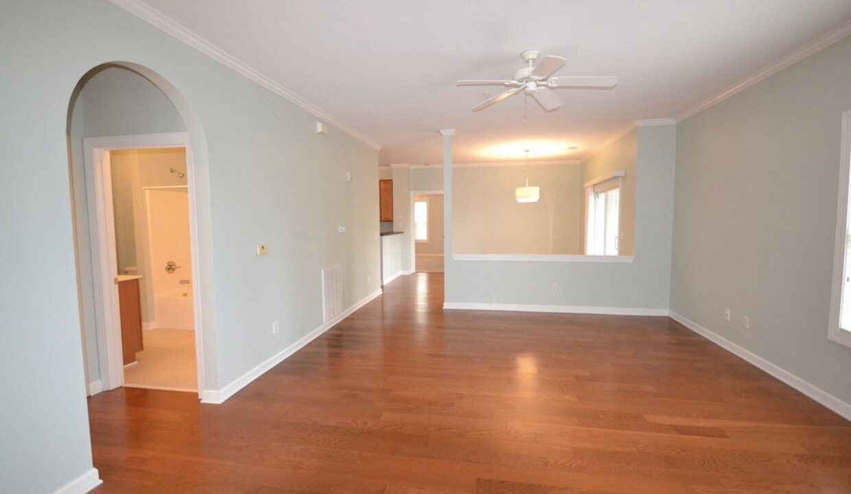 210-Fullford-Ln-102-Wilmington-NC-28412-12