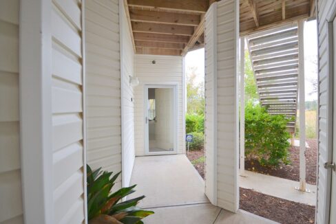 210-Fullford-Ln-102-Wilmington-NC-28412-18
