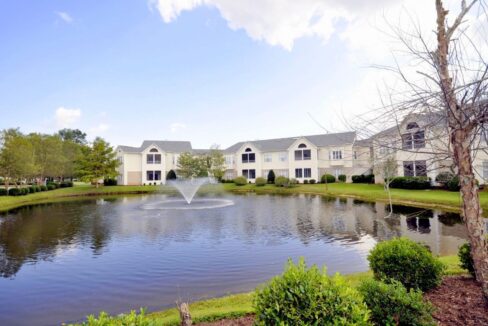 210-Fullford-Ln-102-Wilmington-NC-28412-4