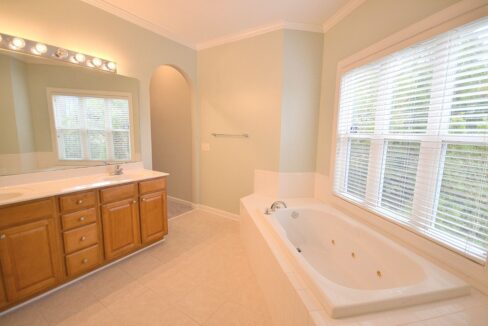 210-Fullford-Ln-102-Wilmington-NC-28412-7