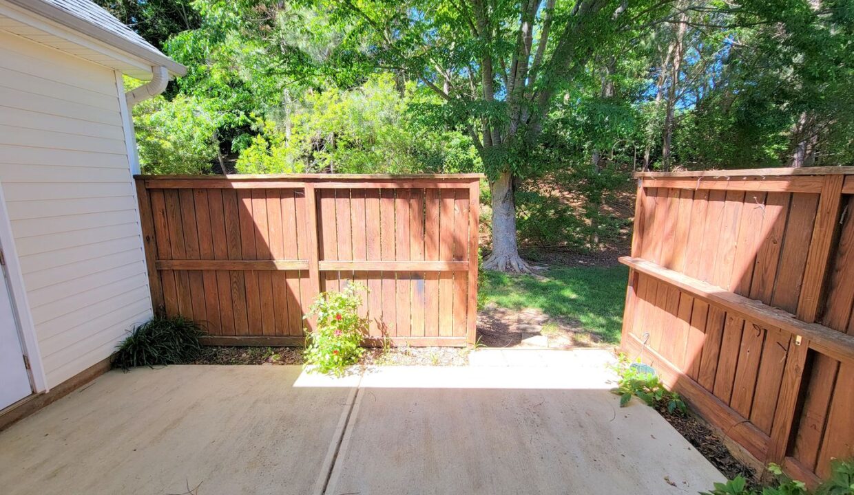 2121-Piney-Brook-Rd-104-Raleigh-NC-27614-12