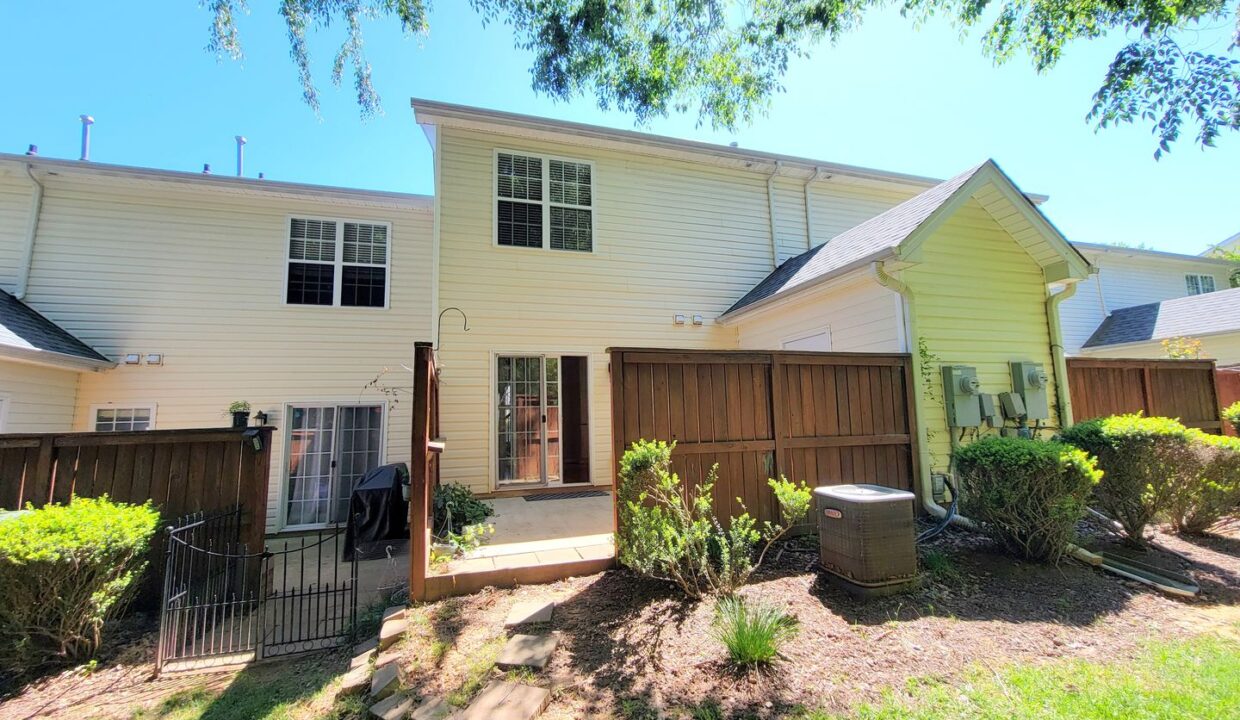 2121-Piney-Brook-Rd-104-Raleigh-NC-27614-13