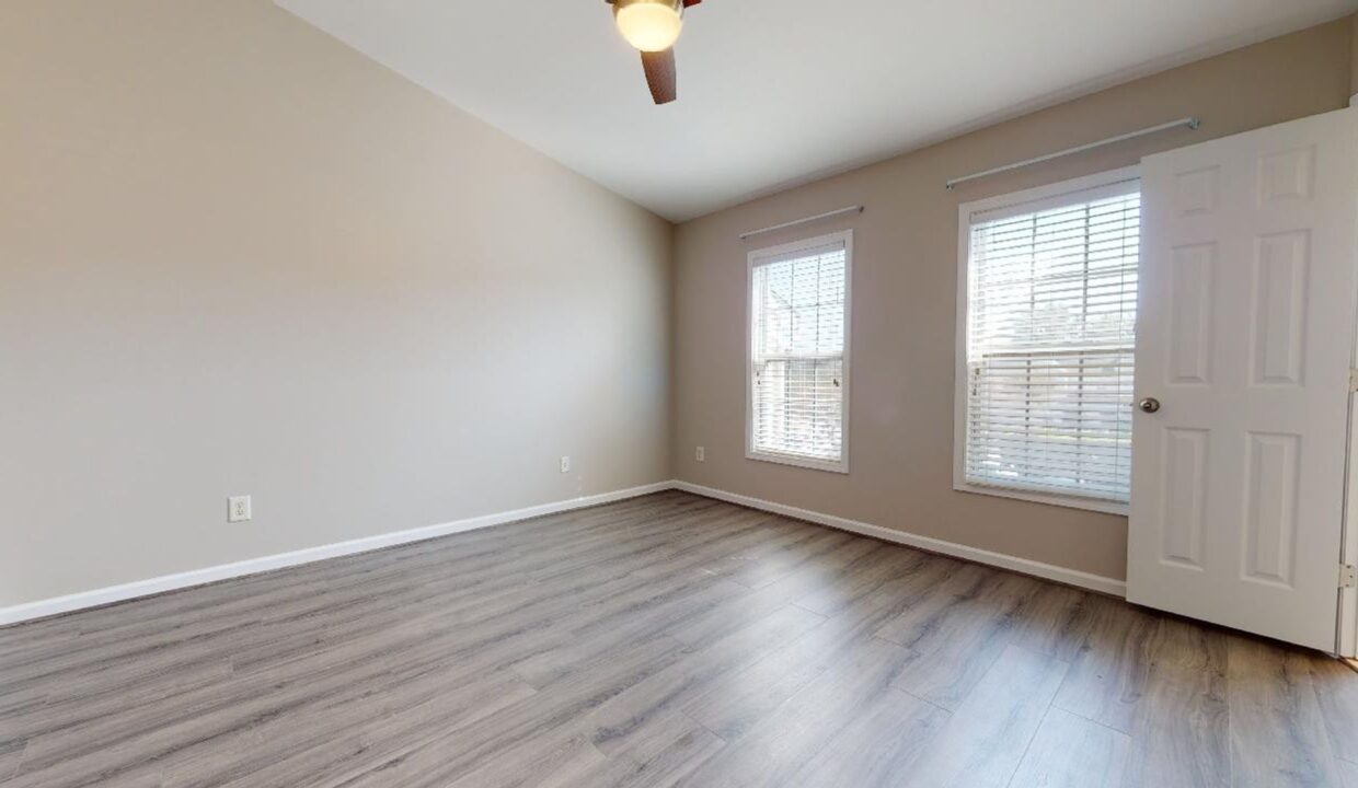 2121-Piney-Brook-Rd-104-Raleigh-NC-27614-16