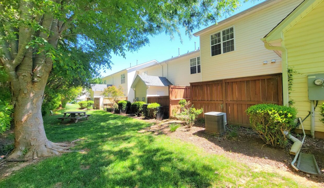 2121-Piney-Brook-Rd-104-Raleigh-NC-27614-19