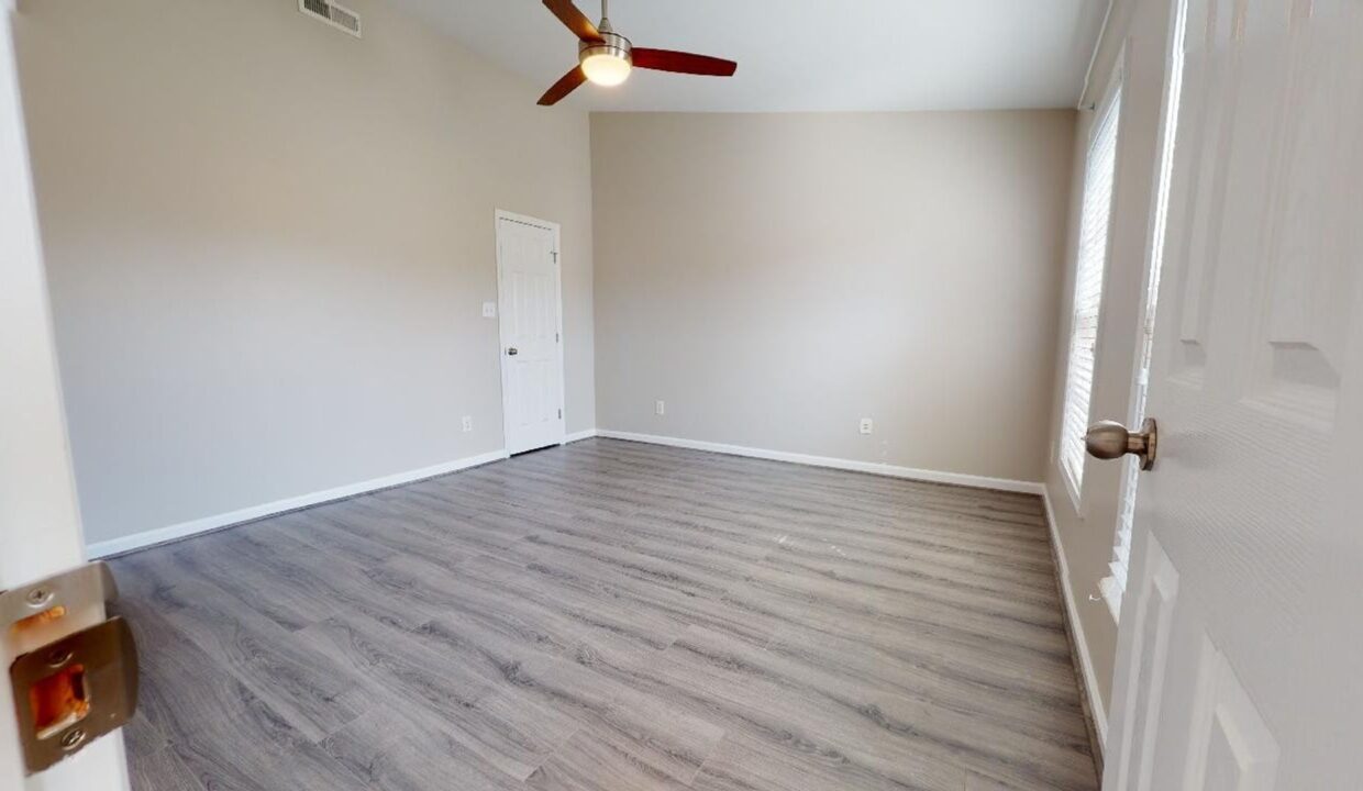 2121-Piney-Brook-Rd-104-Raleigh-NC-27614-25