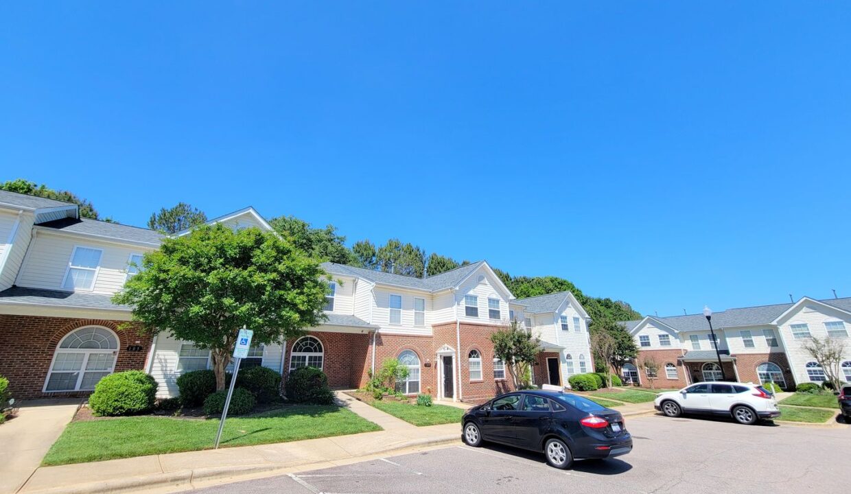 2121-Piney-Brook-Rd-104-Raleigh-NC-27614-9