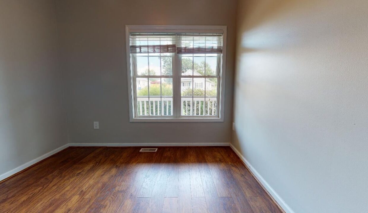 2325-K-Wesley-Way-Raleigh-NC-27610-13
