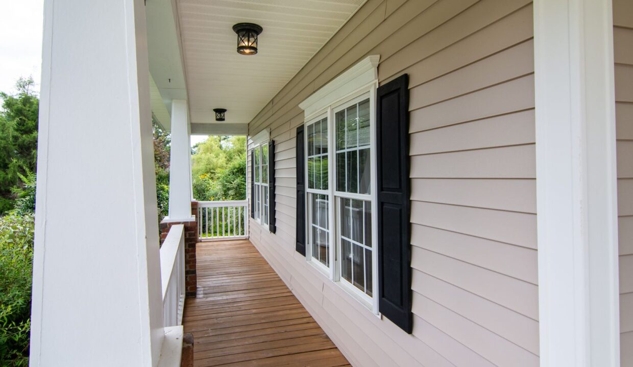 2325-K-Wesley-Way-Raleigh-NC-27610-17