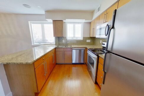 2425-Vail-Ave-1