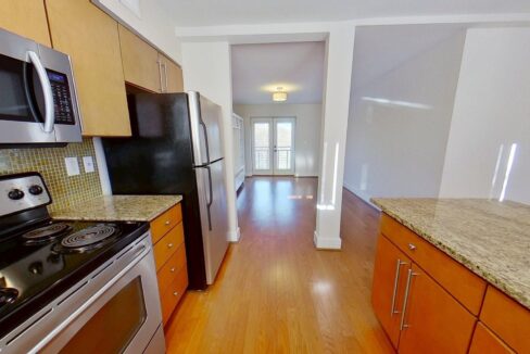 2425-Vail-Ave-4