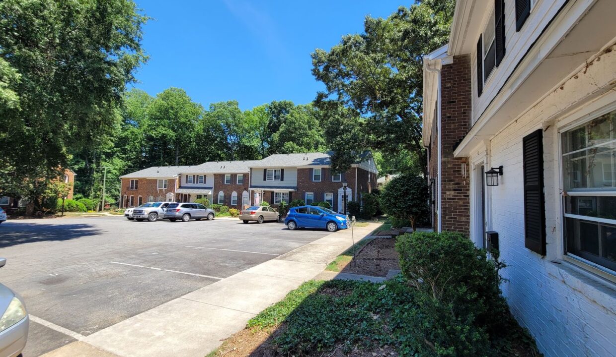 3003-Overton-Dr-D-Greensboro-NC-27408-17