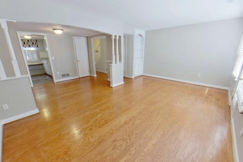 3003-Overton-Dr-D-Greensboro-NC-27408-32