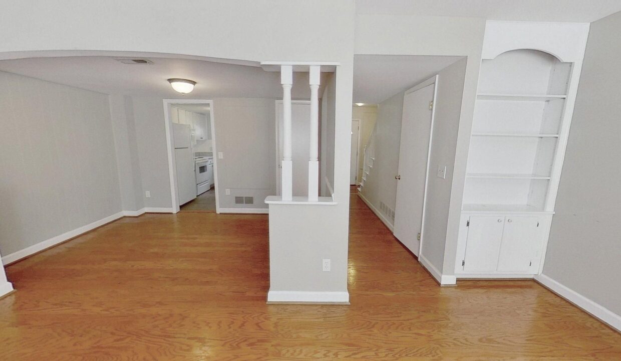 3003-Overton-Dr-D-Greensboro-NC-27408-33