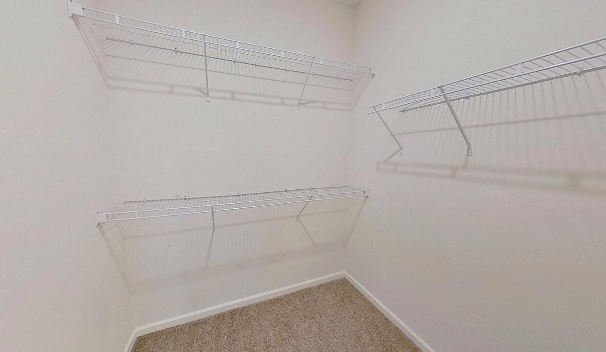 32-Shamrock-Ln-Greenville-SC-29609-11