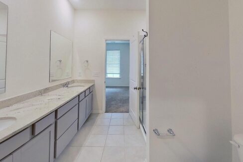 32-Shamrock-Ln-Greenville-SC-29609-29