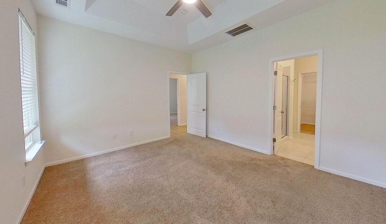 32-Shamrock-Ln-Greenville-SC-29609-32