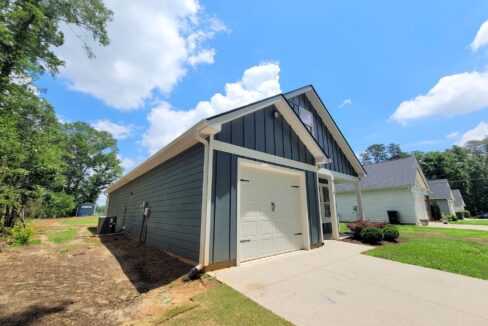 32-Shamrock-Ln-Greenville-SC-29609-38