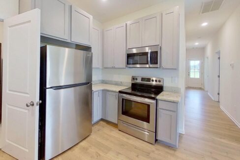32-Shamrock-Ln-Greenville-SC-29609-39