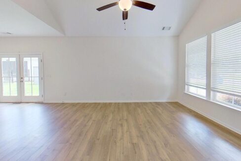 32-Shamrock-Ln-Greenville-SC-29609-41