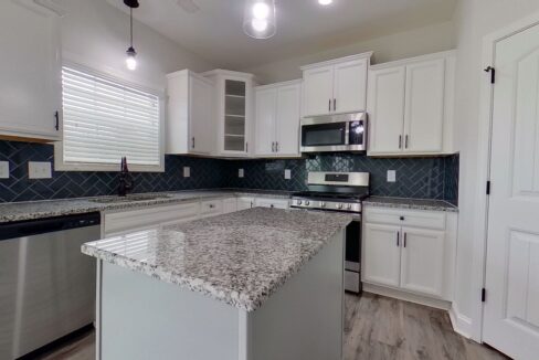 3623-Contimental-Square-Kernersville-NC-27284-8