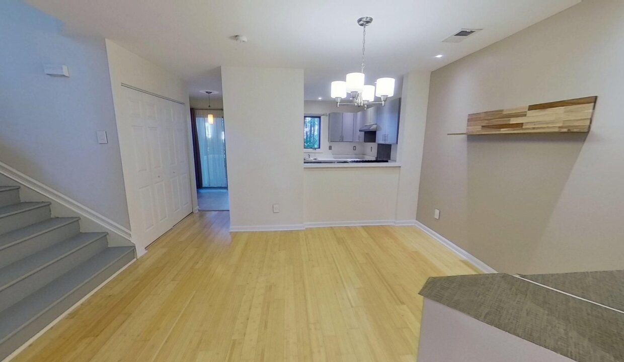 3813-Carnegie-Ln-Raleigh-NC-27612-7