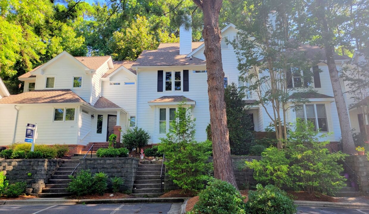 3813-Carnegie-Ln-Raleigh-NC-27612-9