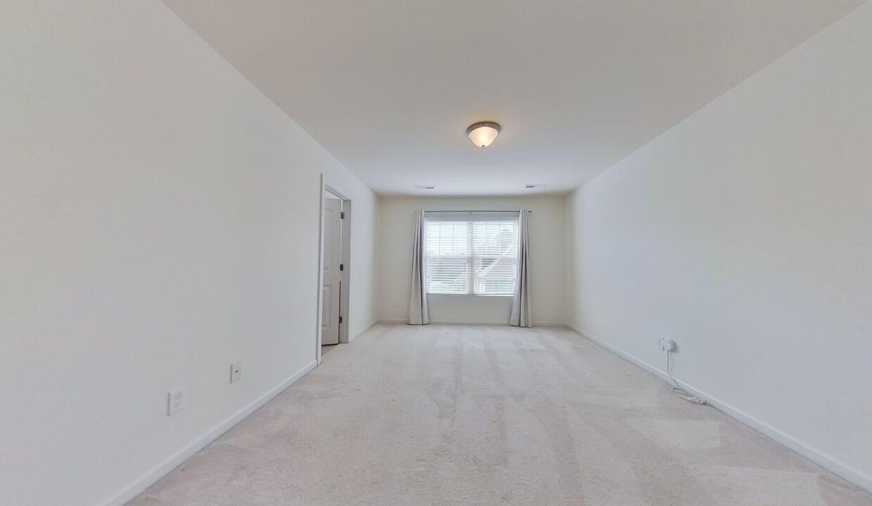 4013-Canterwood-Dr-Greensboro-NC-27410-17