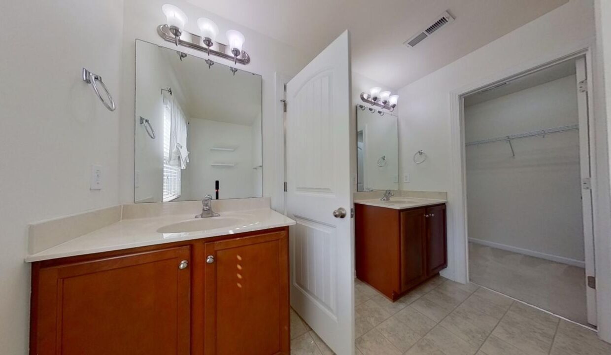 4013-Canterwood-Dr-Greensboro-NC-27410-19